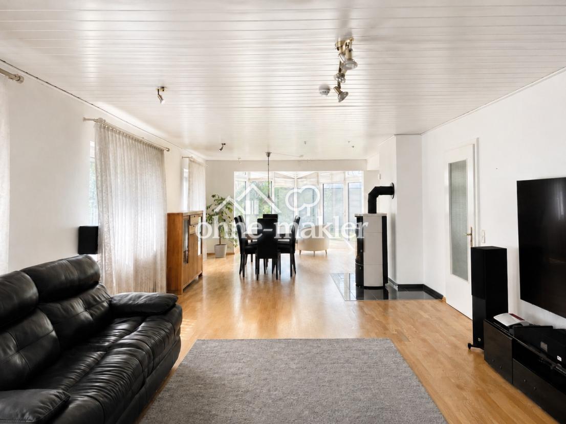 Wohnzimmer mit Kaminofen