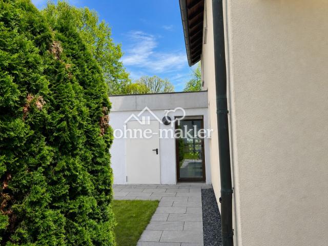 Seitlicher Hauszugang