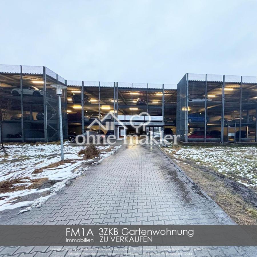 Einfahrt Hochgarage