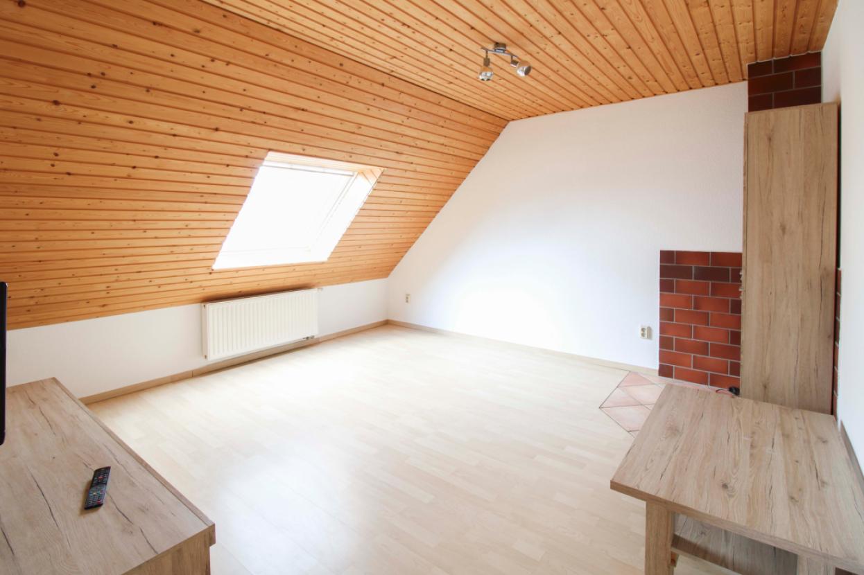Wohnzimmer DG