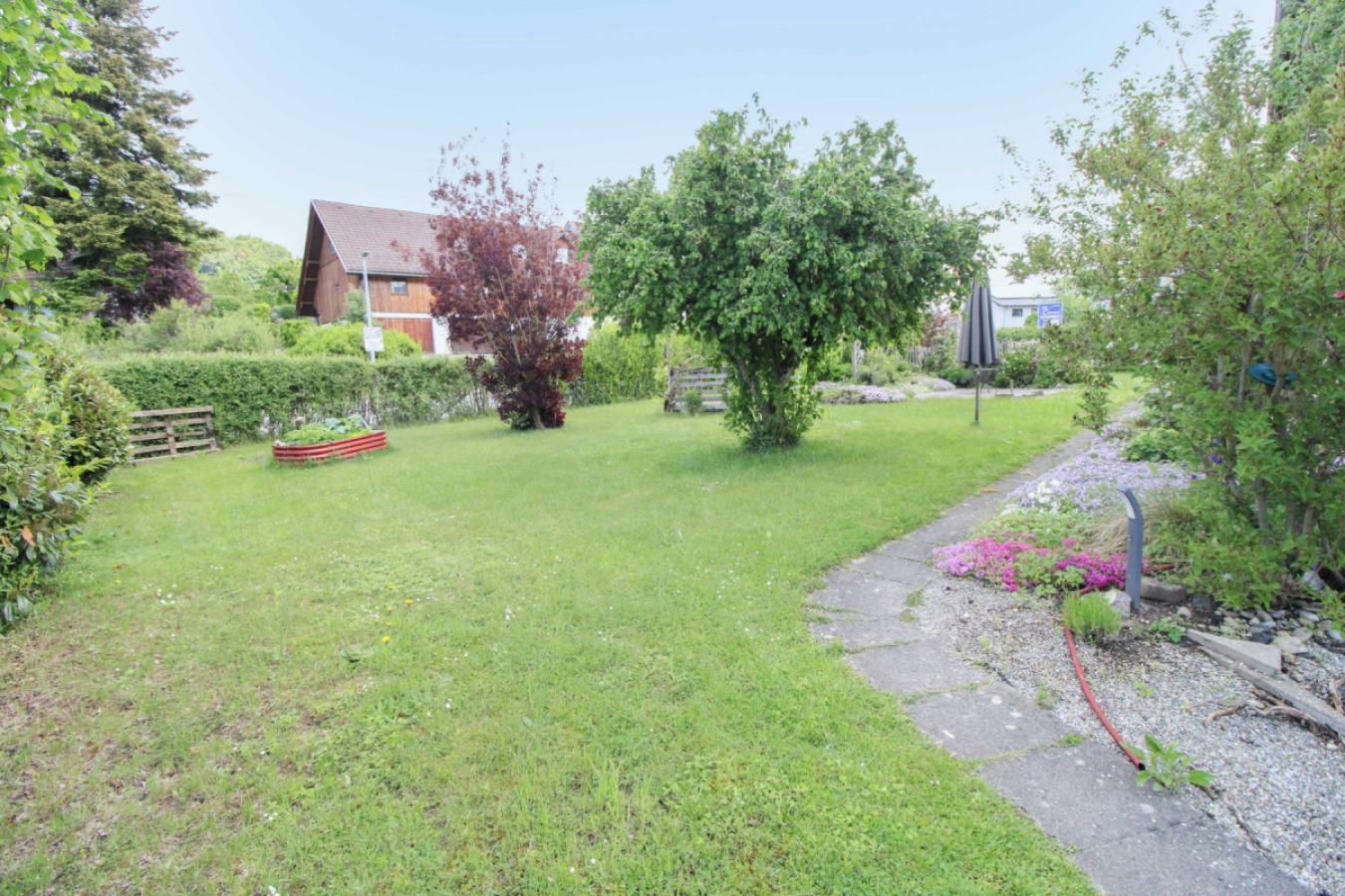 Garten vorne