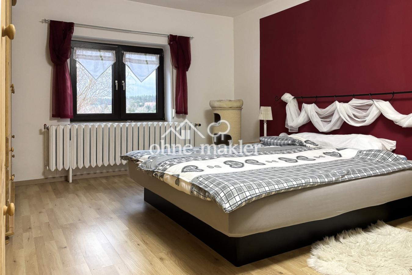 OG hinten Zimmer 1