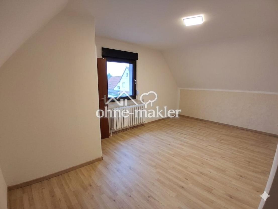 OG vorn Zimmer 2