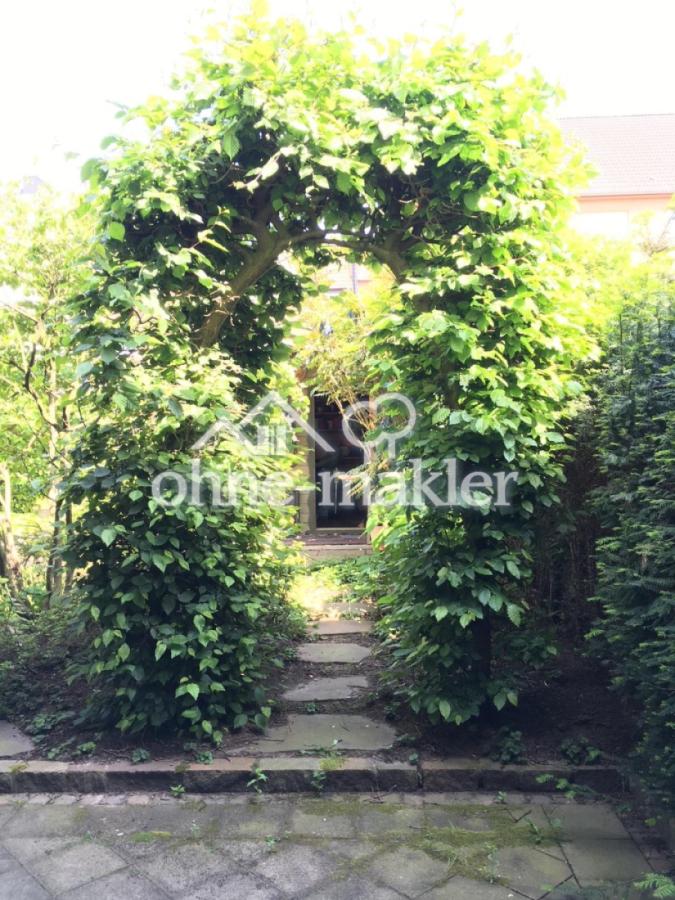 Zugang zum Gartenparadies