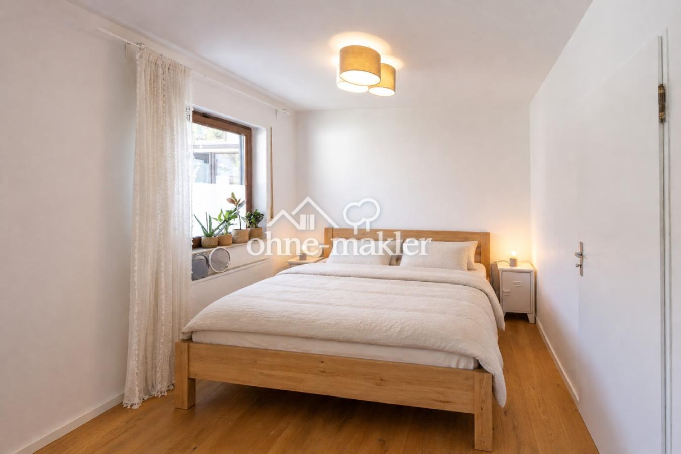 Schlafzimmer 2