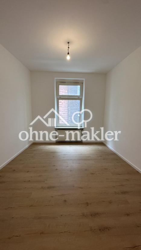 Zimmer 3 (Kind/Büro)