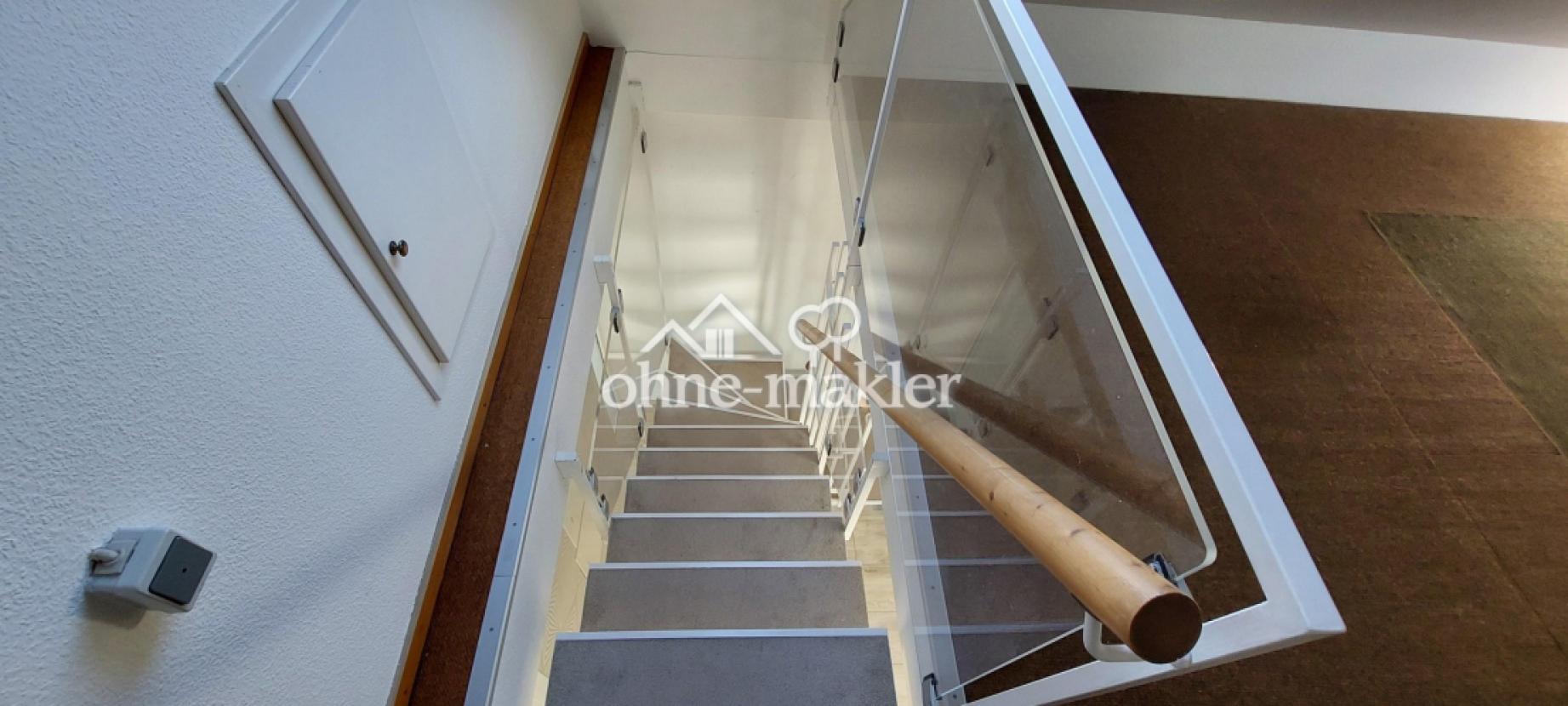 Treppe Diele zum Dachboden