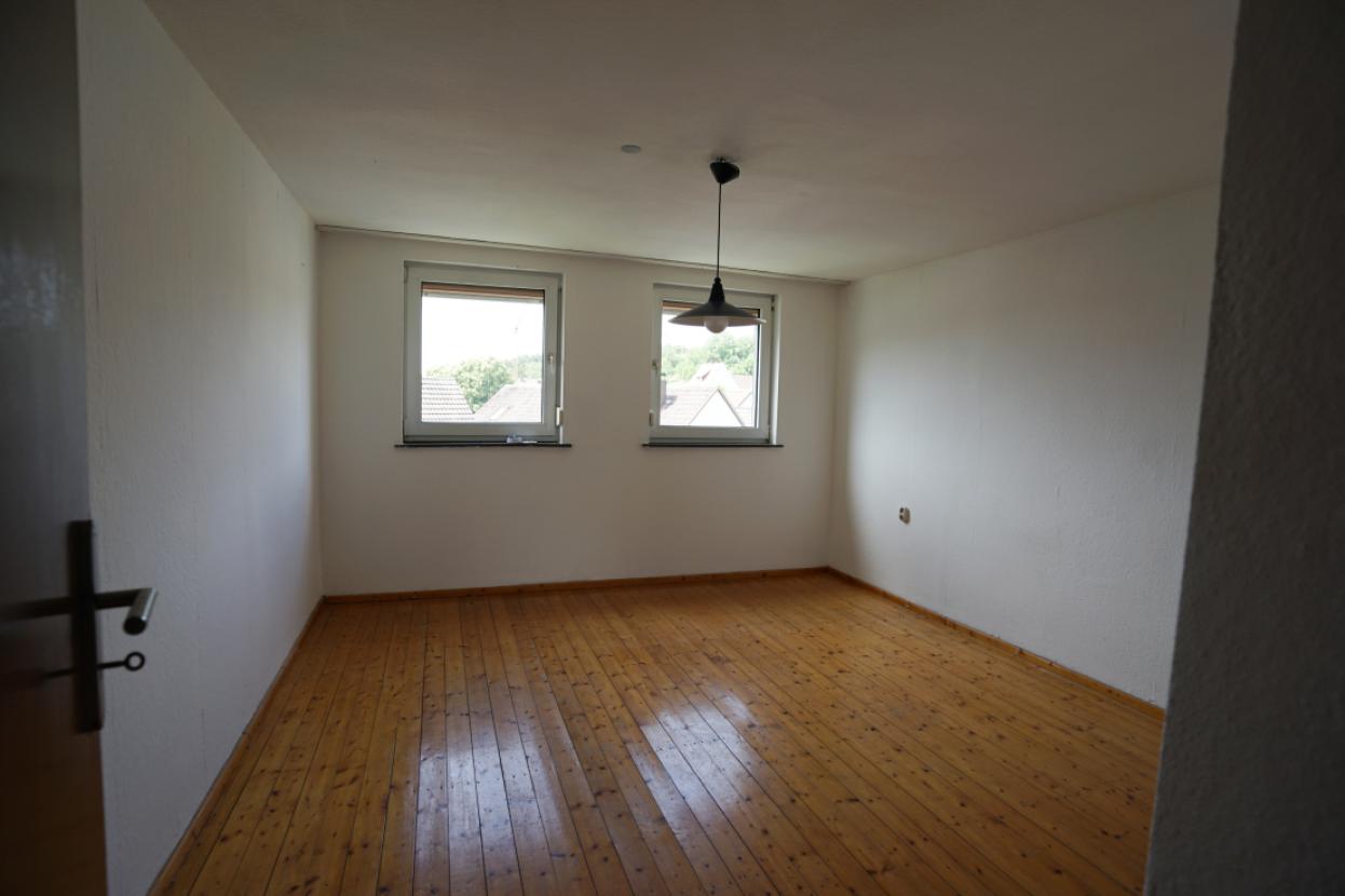 22_Zimmer im DG rechts