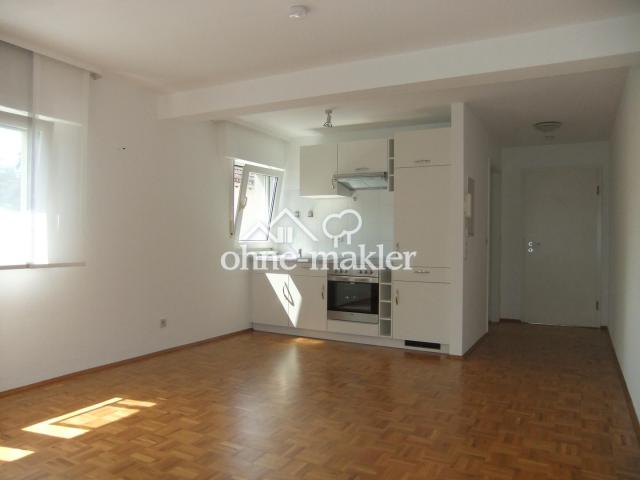 Zimmer mit Blick zum Eingang