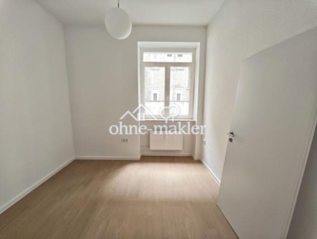 Arbeitszimmer
