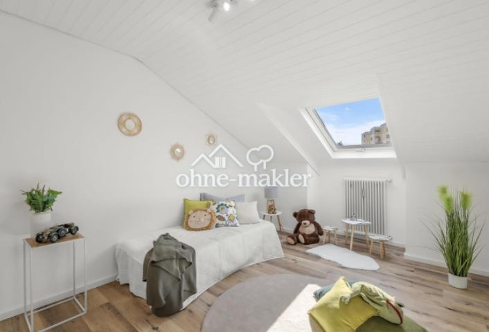 Kinderzimmer / Büro