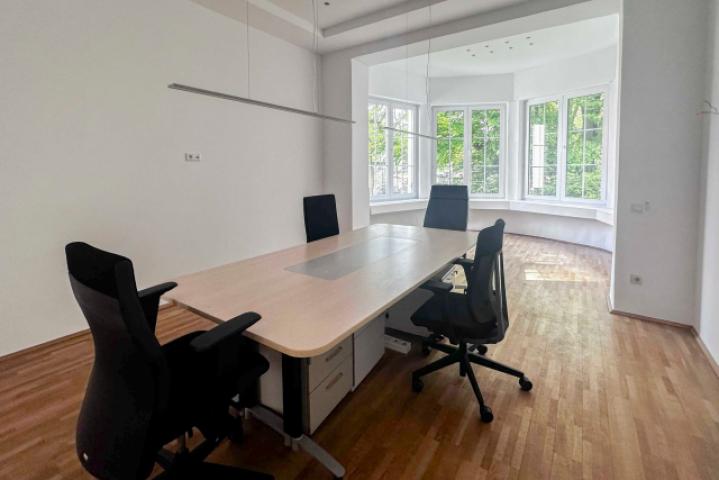 3. Großer Besprechungsraum