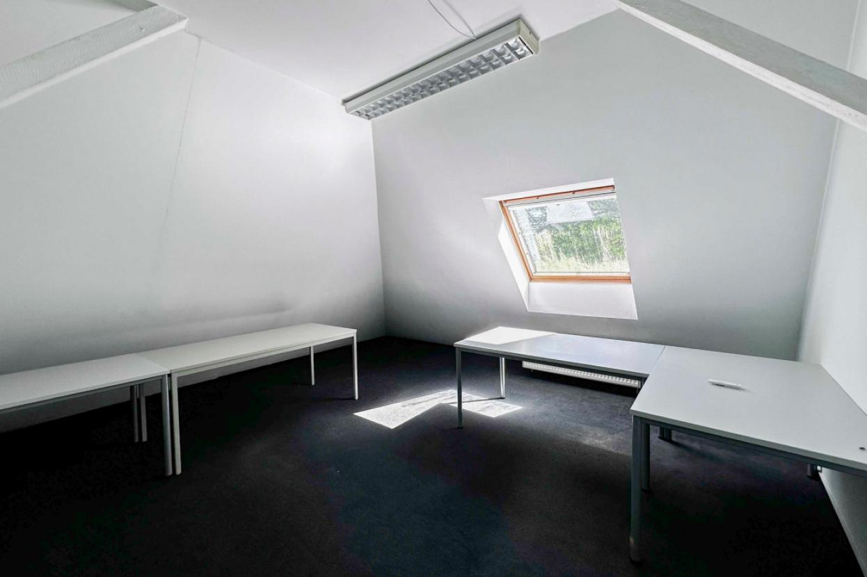 14. Büro