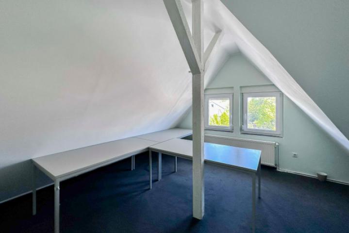 15. Büro
