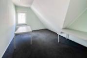 17. Büro