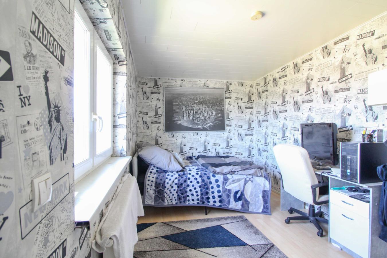 Schlafzimmer 2
