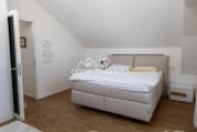 Elternschlafzimmer DG