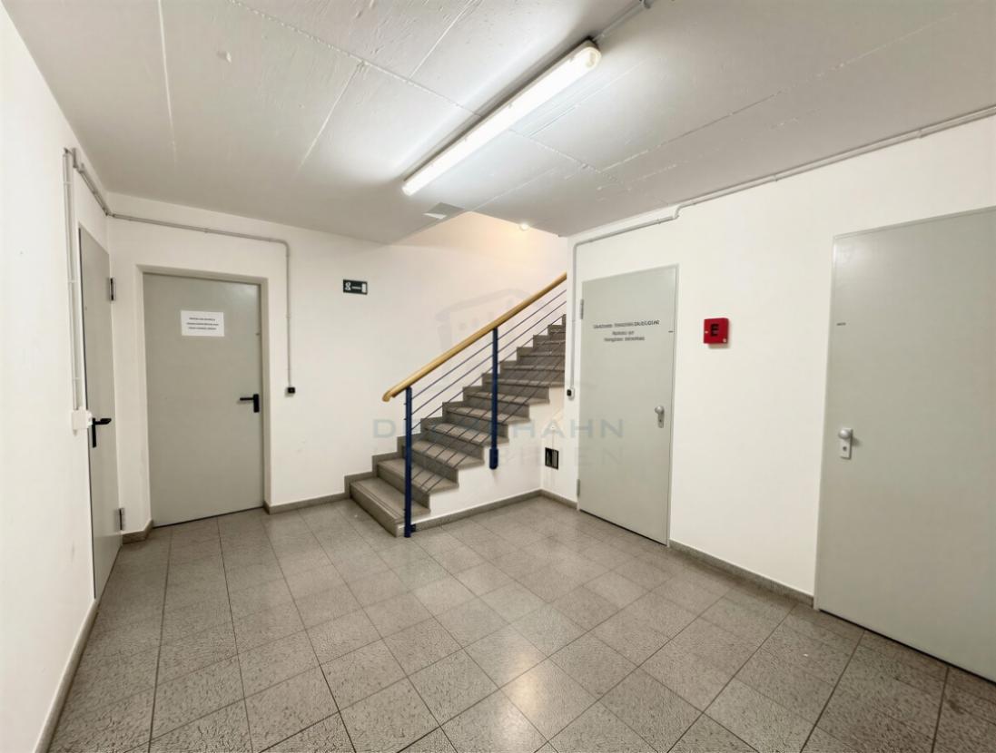 Treppe in den Keller 