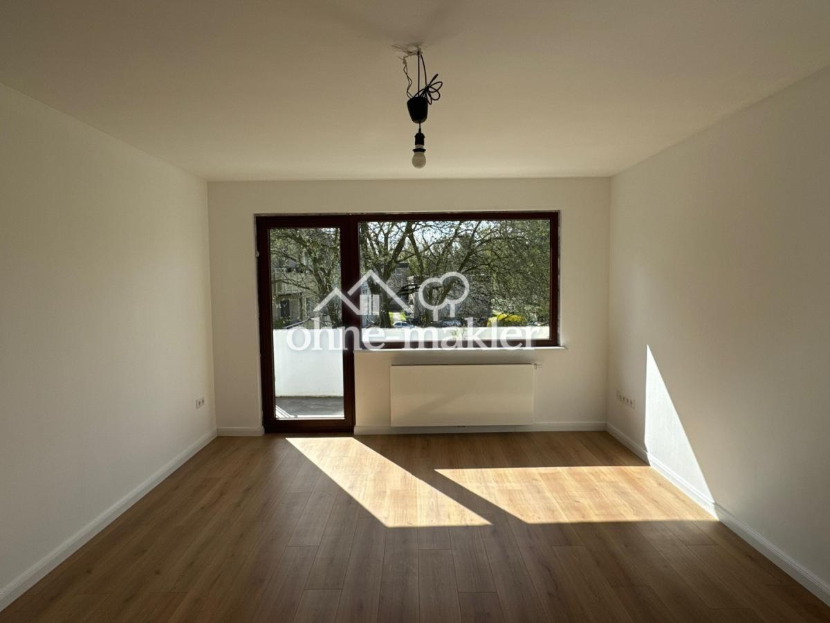 Frisch saniertes Wohnzimmer