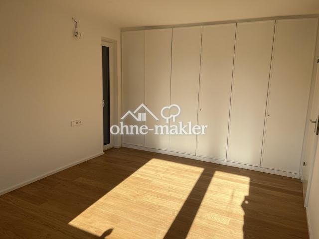 Schlafzimmer/Arbeitszimmer 1 1