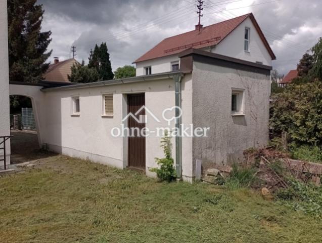 Geräteraum hinter Garage