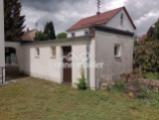 Geräteraum hinter Garage
