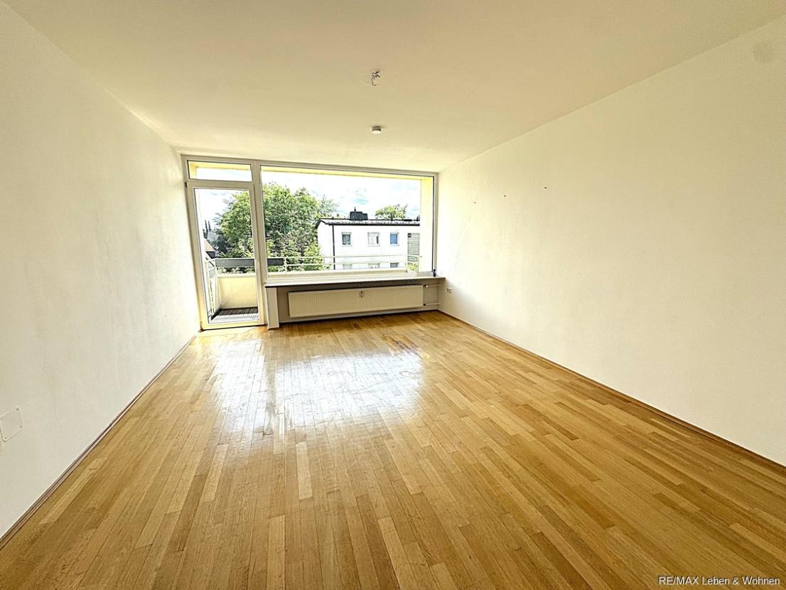 Großes Zimmer