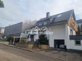 Wohnhaus &n Lagerhalle Außenan