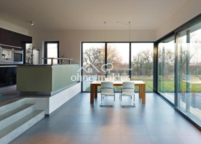Wohnzimmer mit Split-Level