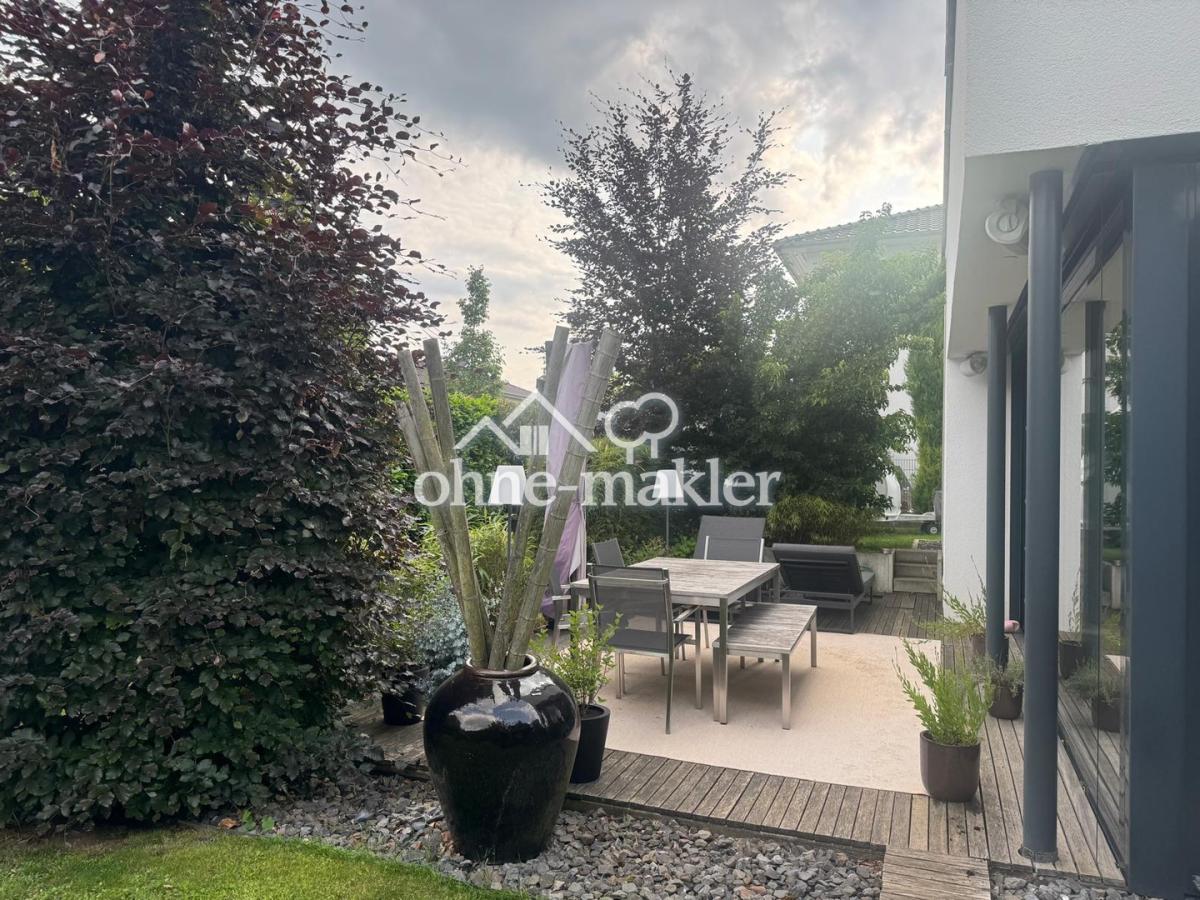 Garten m. Terrasse