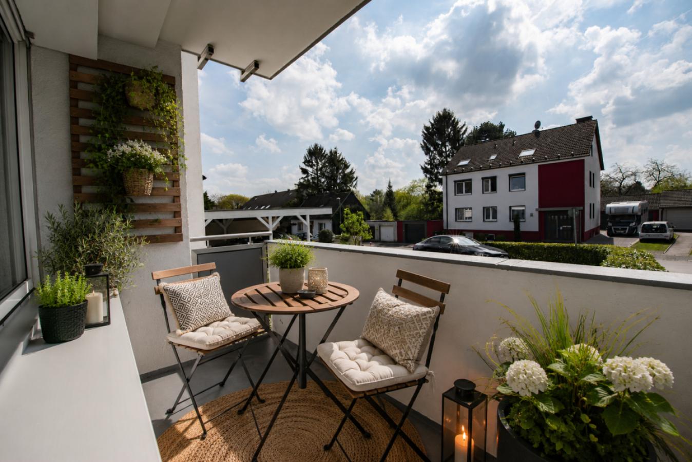 Balkon (Einrichtungsbeispiel)