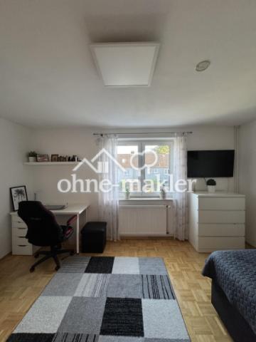 2. Schlafzimmer im OG