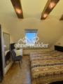 3. Schlafzimmer im Spitzbogen