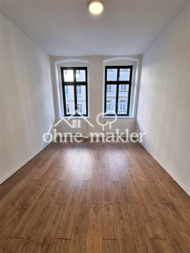 Zi 1.15 mit 2x große Fenster