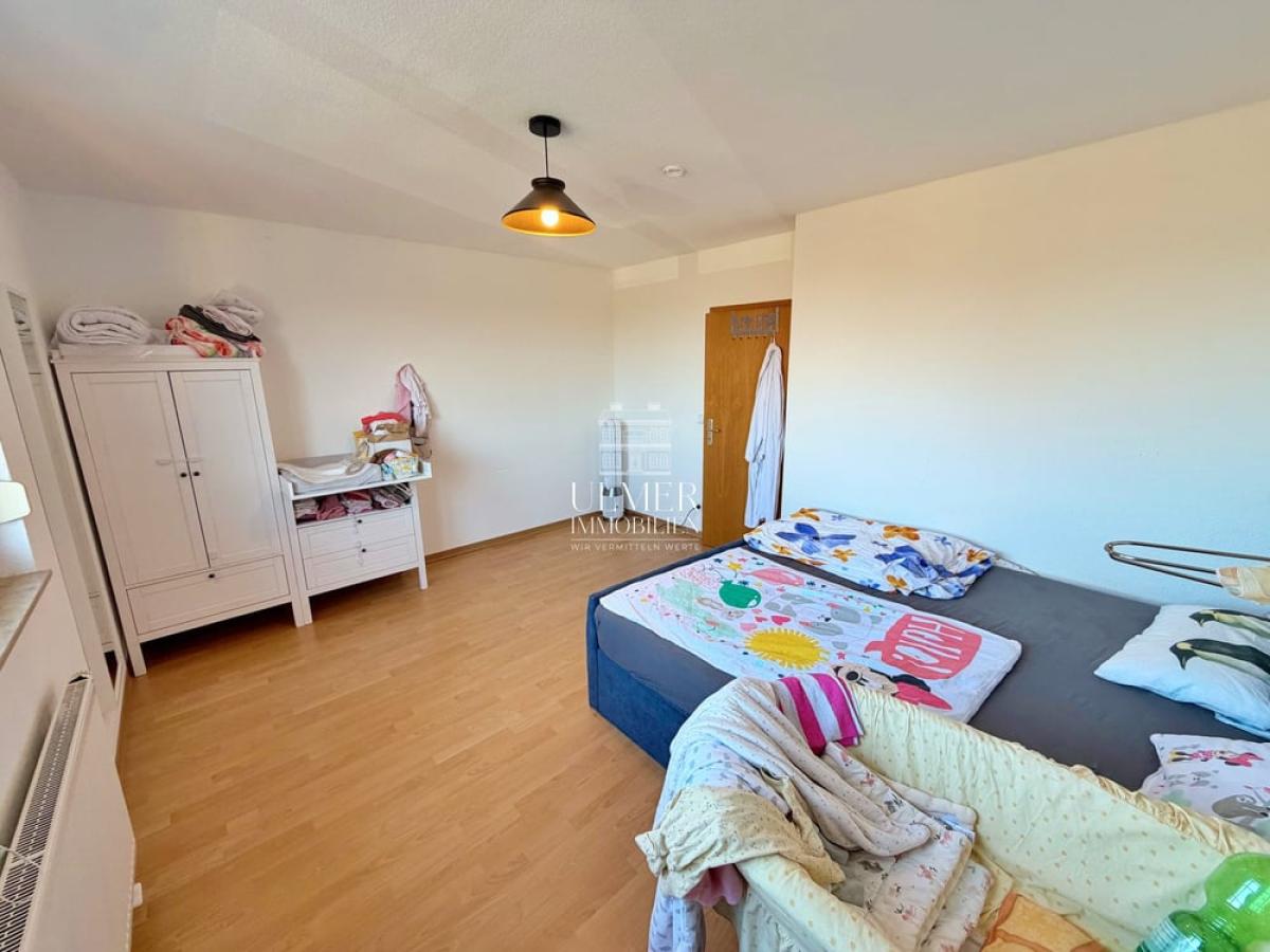 Schlafzimmer 2 OG