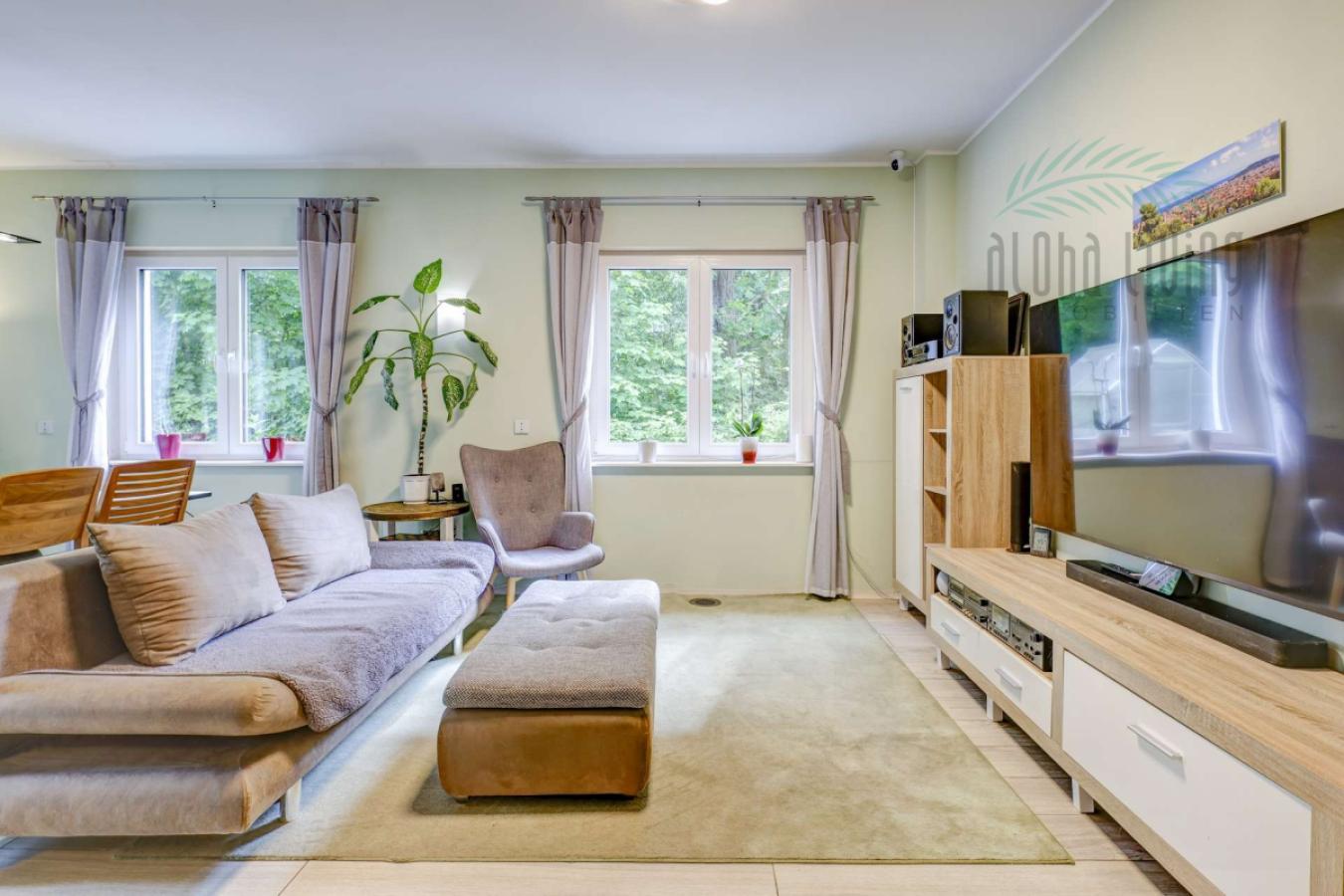 Wohnzimmer (EG)