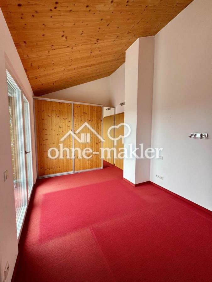 Schlafzimmer 2 Balkonzugang