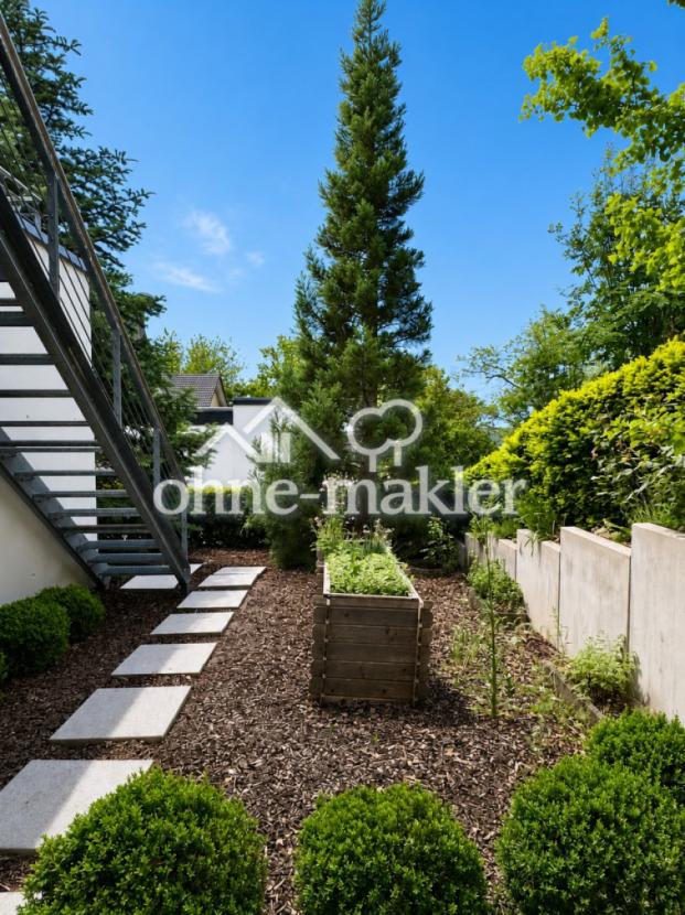 Gartenbereich vor Gästezimmer