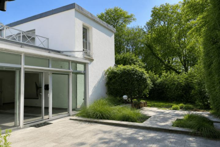 Visualisierung Gebäudes nach Anstrich - Terrasse Wohnzimmer