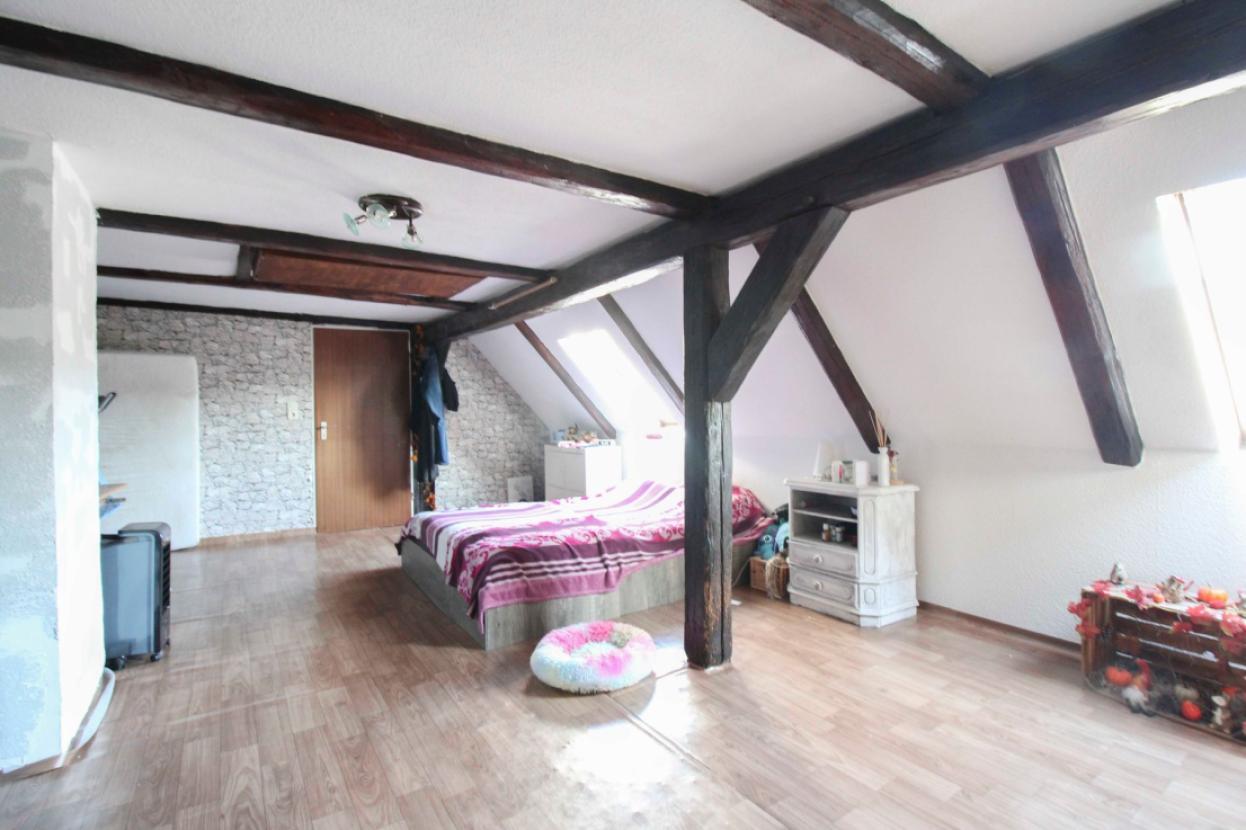 Schlafzimmer 4 DG