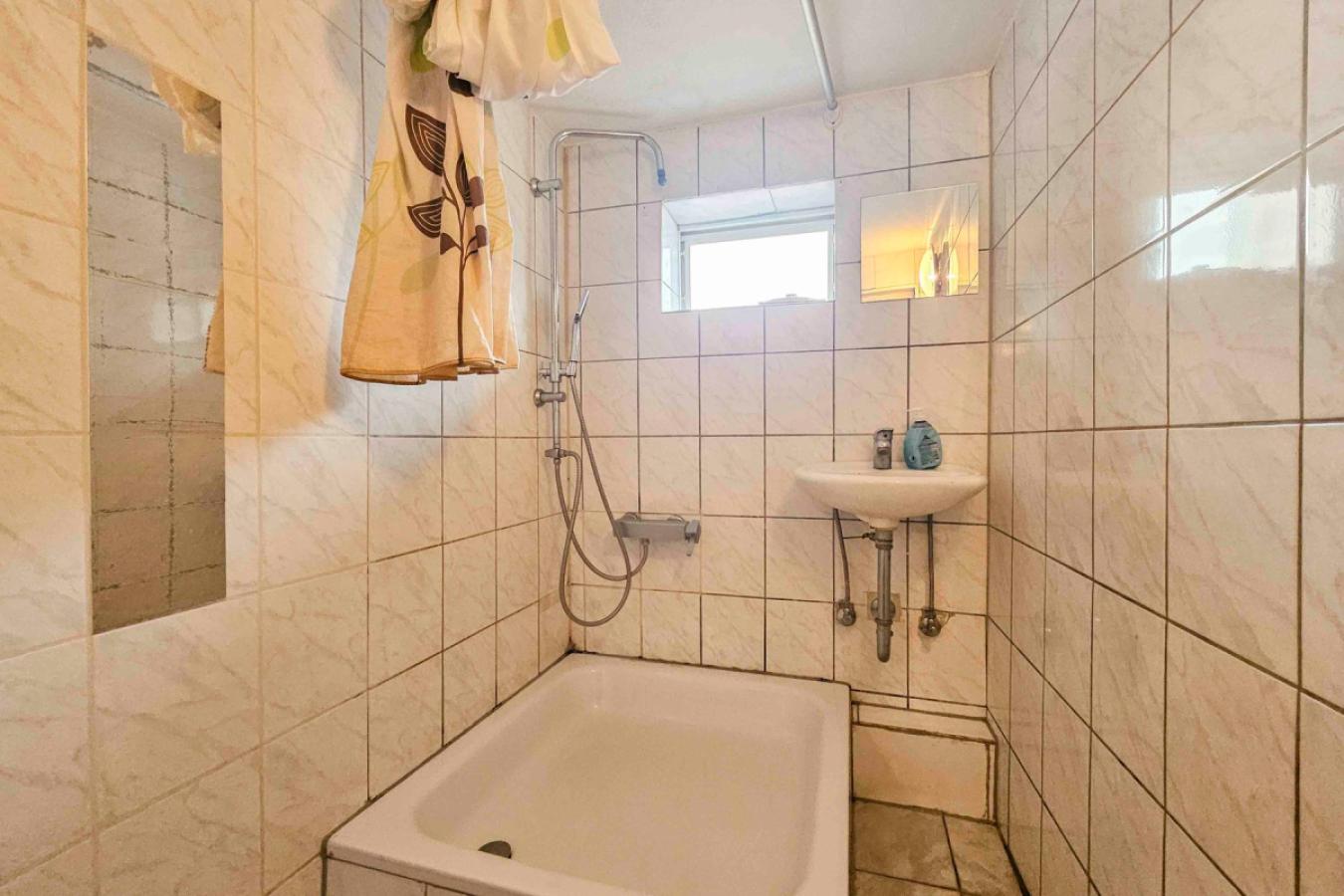 Badezimmer DG