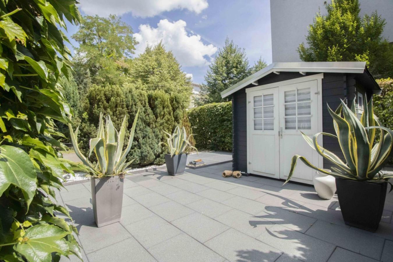 Terrasse hinten