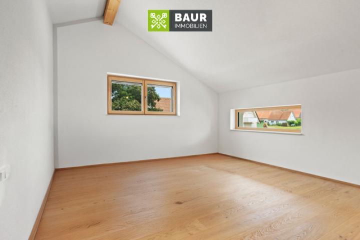 Schlafzimmer DG