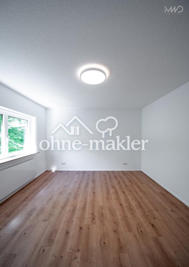 Geräumiges Schlafzimmer