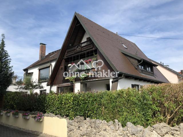 Hausansicht (Ostseite, Balkon)
