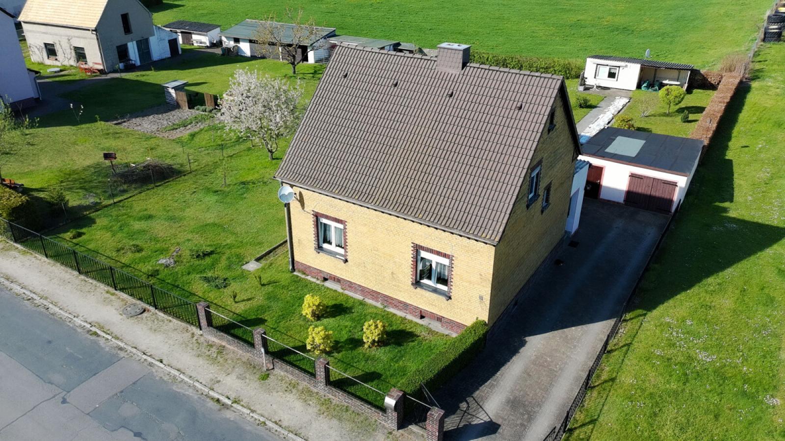 Straßenansicht