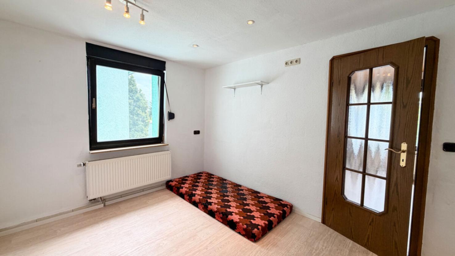 Schlafzimmer DG