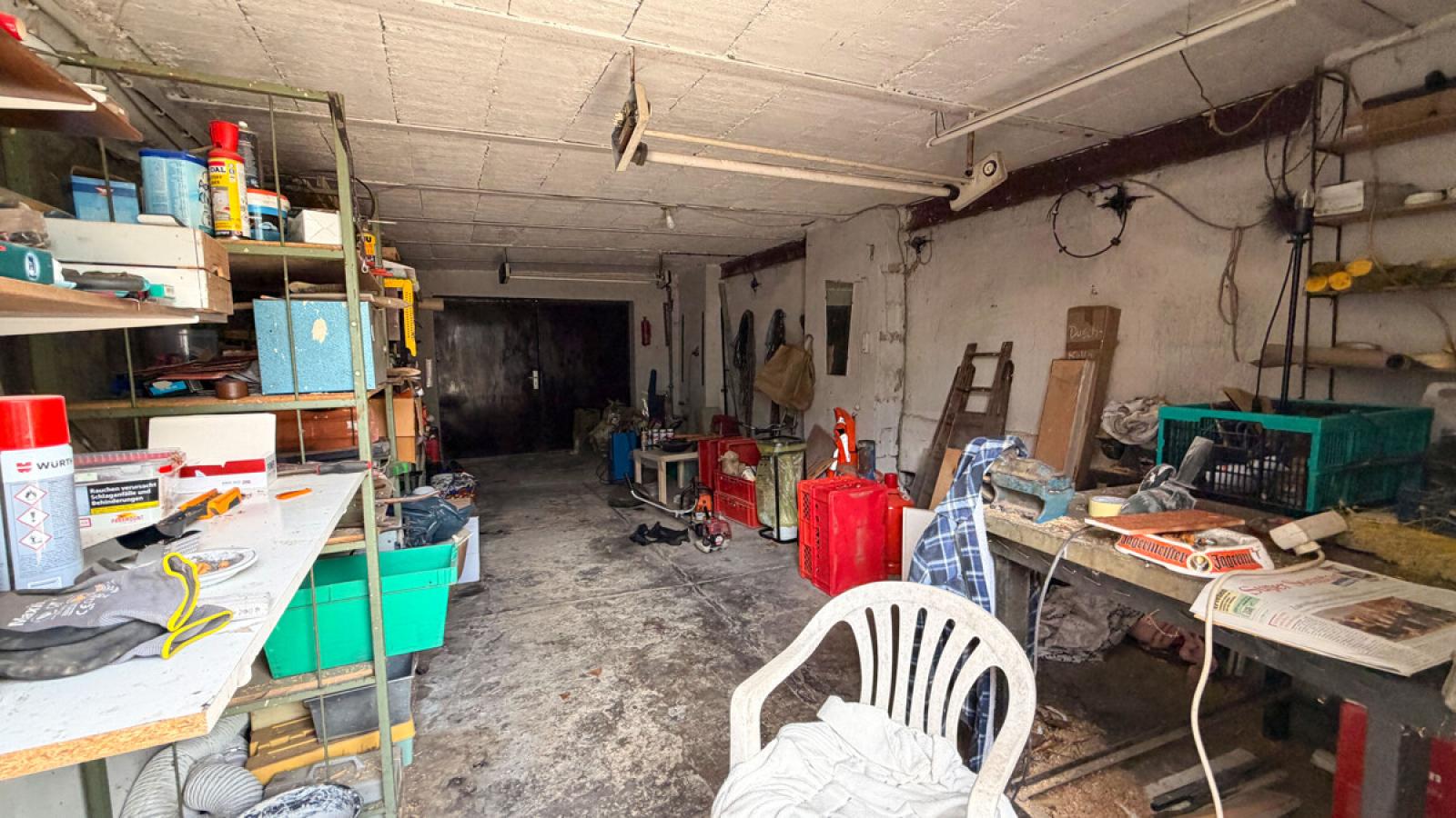 Garage (1)