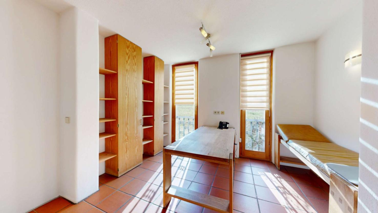 Behandlungszimmer/Büro