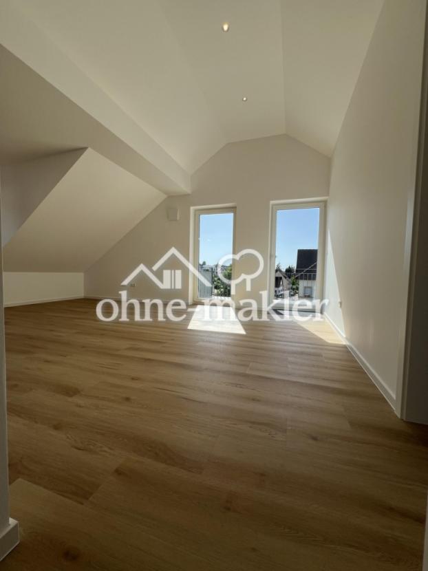 Wohnzimmer, Zugang Balkon